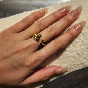 Adjustable gold ring